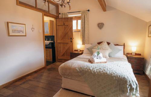 The Old Mill at Barnacre - Cosy cottage with private hot tub & pool access - Foto 37