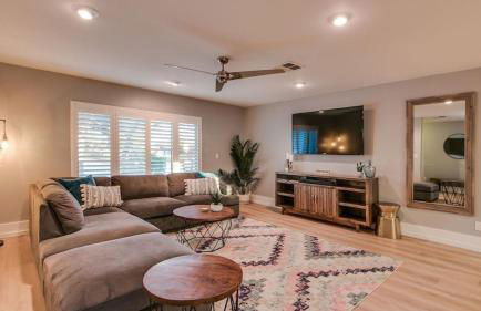 Relaxing 4 Bdrm Retreat in the Heart of Scottsdale - Foto 7