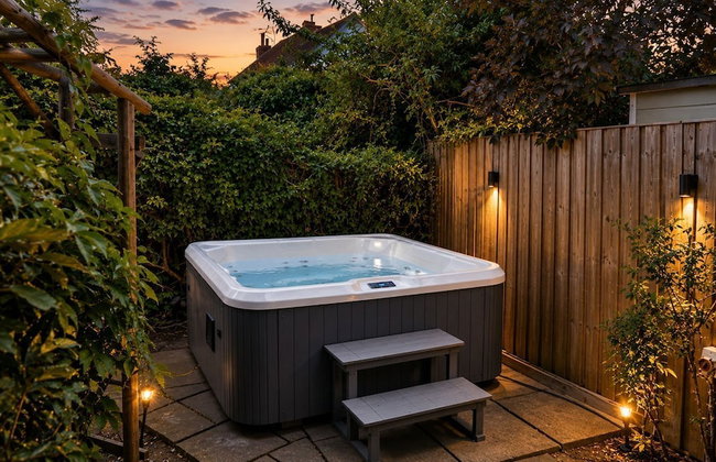 Measure Cottage - Sleeps up to 4 - Henley in Arden - HOT TUB - Foto 27