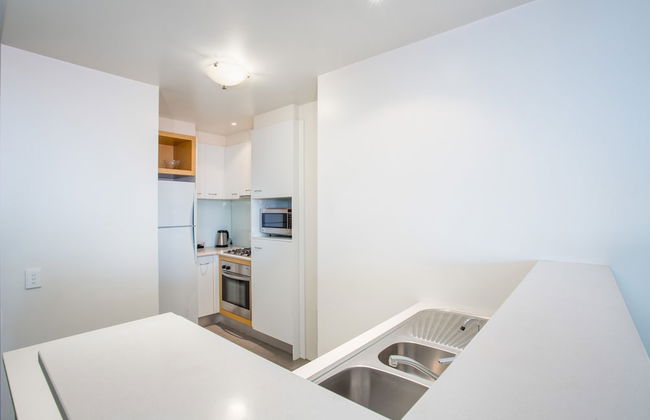 Republic Apartments - Photo 26