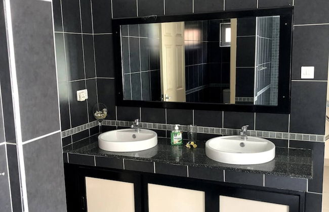 Black River Villa Turquoise 3bdr, sea View - Photo 28