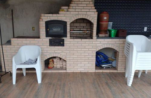 Chalé da Márcia com Piscina e Churrasqueira Privativos - Foto 23