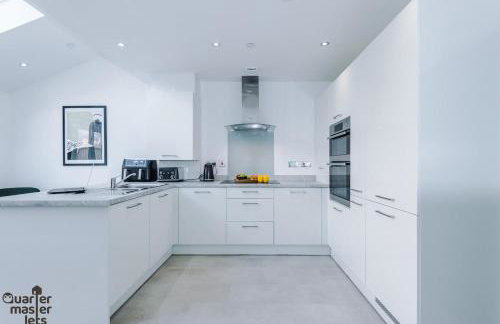 3 Bedroom House with Parking that Sleeps 6 - Foto 36