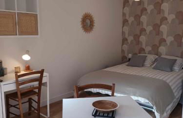 Studio 4 Calme et Moderne Proche des Thermes - Foto 2