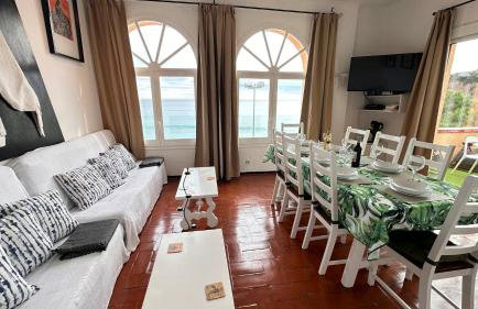 Apartamento con jardín a 11 metros de la playa. CG. - Foto 78
