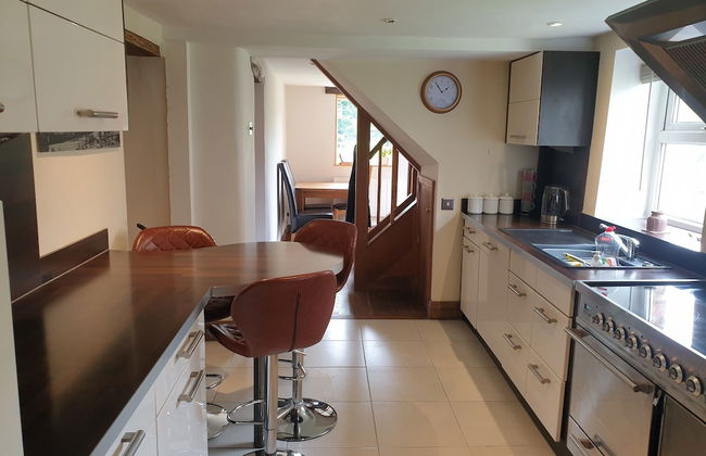 Cottage Hurst Green Sleeps 4, Views - Foto 15