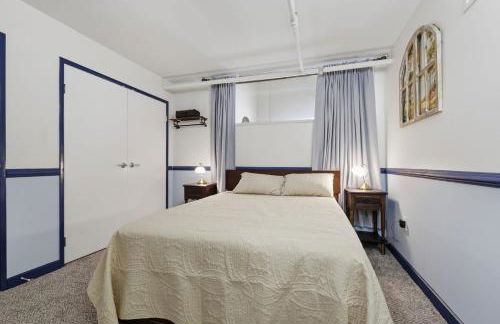 New Downtown Indy 3BR Retreat Sleeps 10 - Arcade - Foto 39