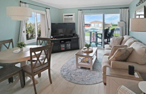 Couple's Escape - The One with Downtown Inlet Vibes - Assateague House 111 - Foto 5