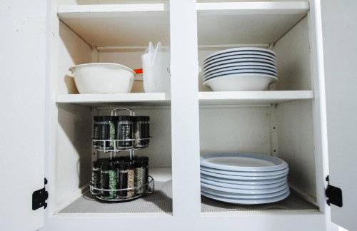 Central Location. Fenced Yard W Washer and Dryer - Foto 28