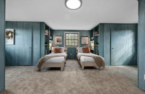 Expansive Monument Home Hot Tub and Mountain Views! - Foto 27