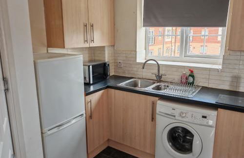 2 bed Flat near Corby Town Centre - Photo 2