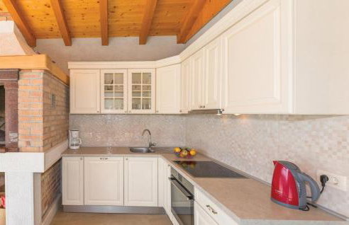 Lovely Home In Vrgorac With Sauna - Foto 13