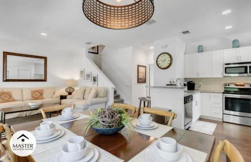 4 Bedroom Lucaya Village Townhouse by RedAwning - Foto 1