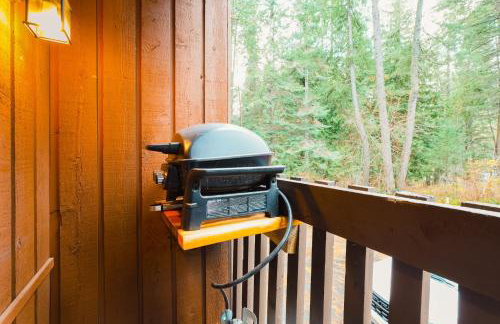 Cozy 2BR Condo Walk to Lake, Saltwater Pool and Golf - Foto 24