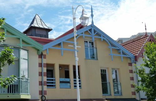 Les pieds dans l'eau - Foto 2