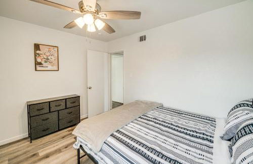 Game Room and Patio Family Home in The Colony! - Foto 18