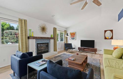 Hacienda Hideaway 3BR Desert Oasis w Pool Spa & Firepit - Foto 13