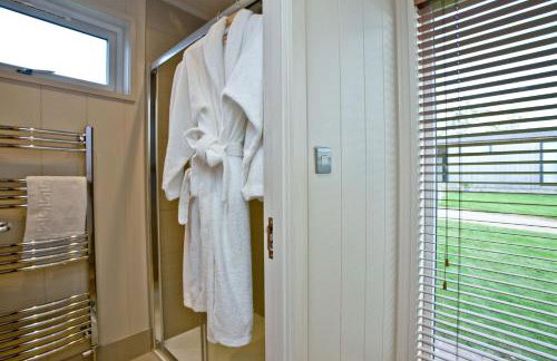 Peppers Lodge, Hot Tub, Woodburner - Foto 19