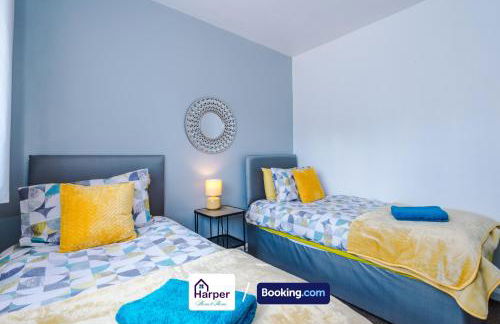 Lux Stay at Buckley 4BR Sleeps-10 7 Beds - Foto 4