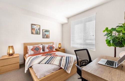 Fancy Irvine Apartment | Shopping + Dining - Foto 19