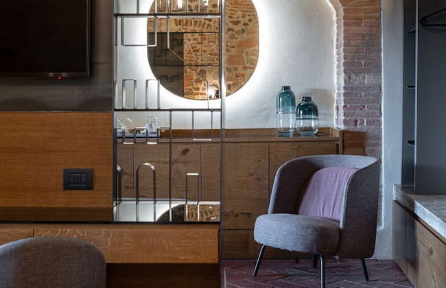 Mormoraia - Photo 35