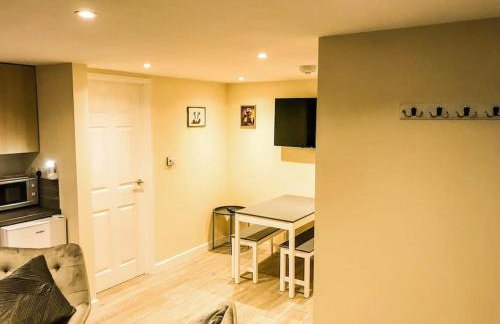 Badgers Sett 2 Bedroom sleeps 4, The New Inn Viney Hill, Forest of Dean - Foto 8