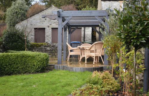 Postman's Knock - Photo 4