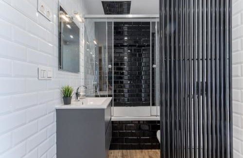 FIRST LINE SEA VIEWS - Club & Pool & Parking by ALOHA Bilbao - Photo 22