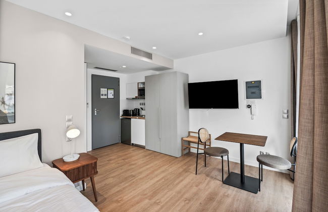 Limehome Piraeus Olive - Foto 37