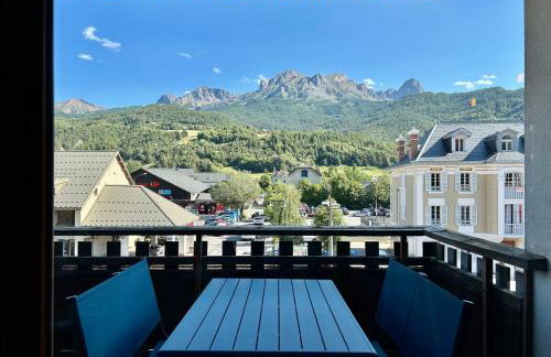 Altitude Élégante - Centre Ville - WIFI - Balcon - Foto 11