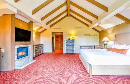 5036 Suncadia Lodge Penthouse with Full Kitchen & Balcony - Foto 16