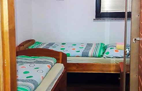 Cozy Home In Kuterevo With Wifi - Photo 8