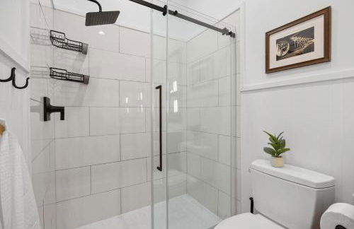 Urban Bourbon Escape - Downtown Louisville Getaway - Foto 48