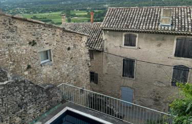 Le charme au centre du village - Photo 16