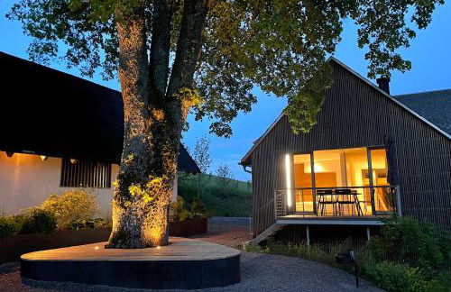 Lippenhof - Unter der Linde - Foto 1