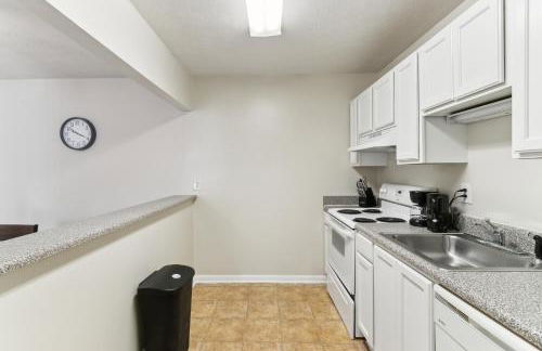 400 winchester 2 Bed 2 Bath Apartment - Foto 16