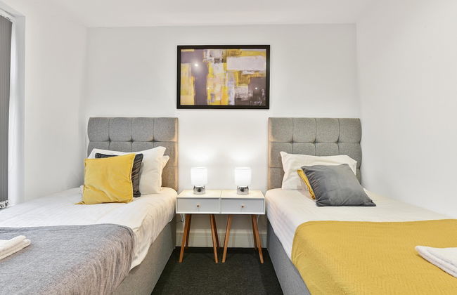 Rochfords Serviced House with 5 Bedrooms - Foto 5