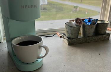 Zachary Beach House, Ocean views & walk to beach! - Foto 2