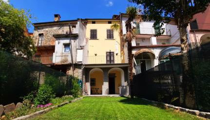 Ninì - Casa torre nel borgo - Foto 3, Garden, Garden view