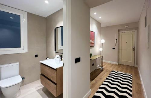 Stay U-nique Apartments Balmes II - Photo 45