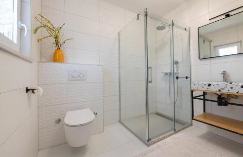 Awesome Home In Mali Vareski - Foto 34