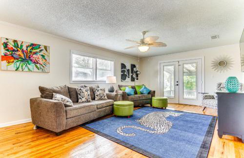 Pensacola Home with Covered Patio 1 Mi to Downtown! - Foto 10