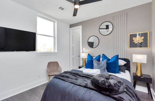 The Suite Spot! Downtown Skyline Views! Sleeps 12 - Foto 18