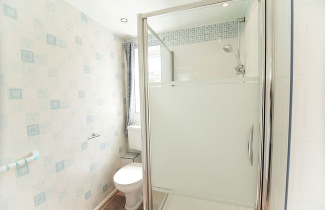 Watford stays - 4bed house - Foto 18