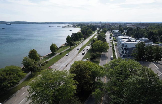 539 Bay St. Lake View Condo Unit 202W - Foto 28