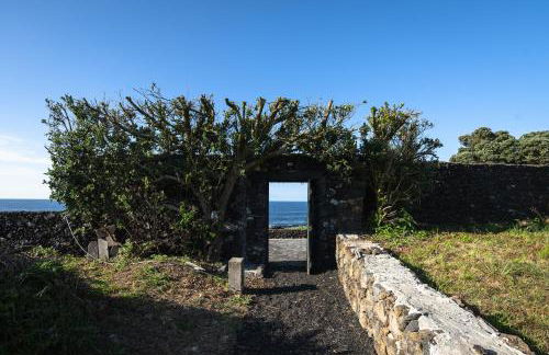 ENTRE MUROS - Turismo Rural - Casa com jardim e acesso direto ao mar - Photo 24