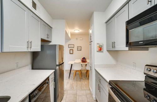 Whole 1 Bedroom Apt w Swimming Pool Condo 2 Mi to White Rock Lake! - Foto 21