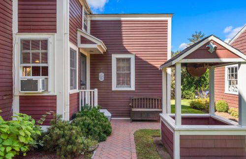 1824 Robert Manning Place|Historic Salem|Parking - Photo 11