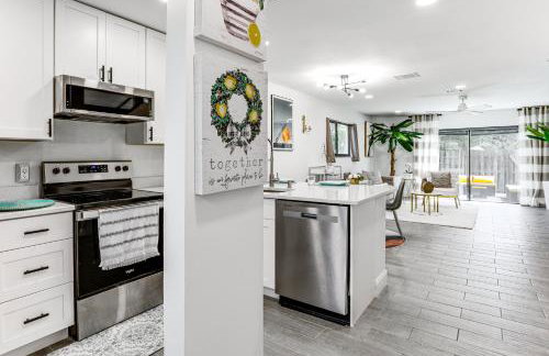 Hutchinson Island Beach Home Beach Access and Patio - Foto 10