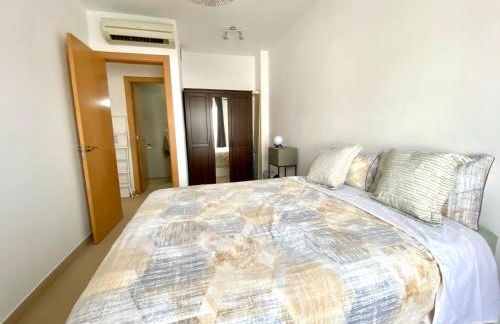 Tranquilo y con terraza - Photo 9